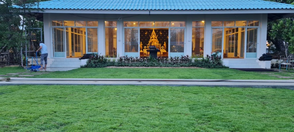 ความคืบหน้าสถานปฏิบัติธรรมรัตนอุบาสก